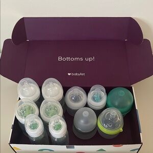 Brand new Babylist Bottle Set with extra doc browns bottles